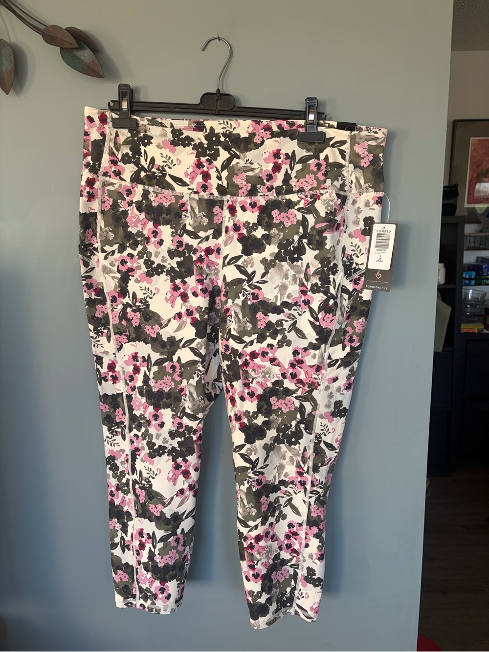 torrid Pink, Black & White Floral Active Leggings